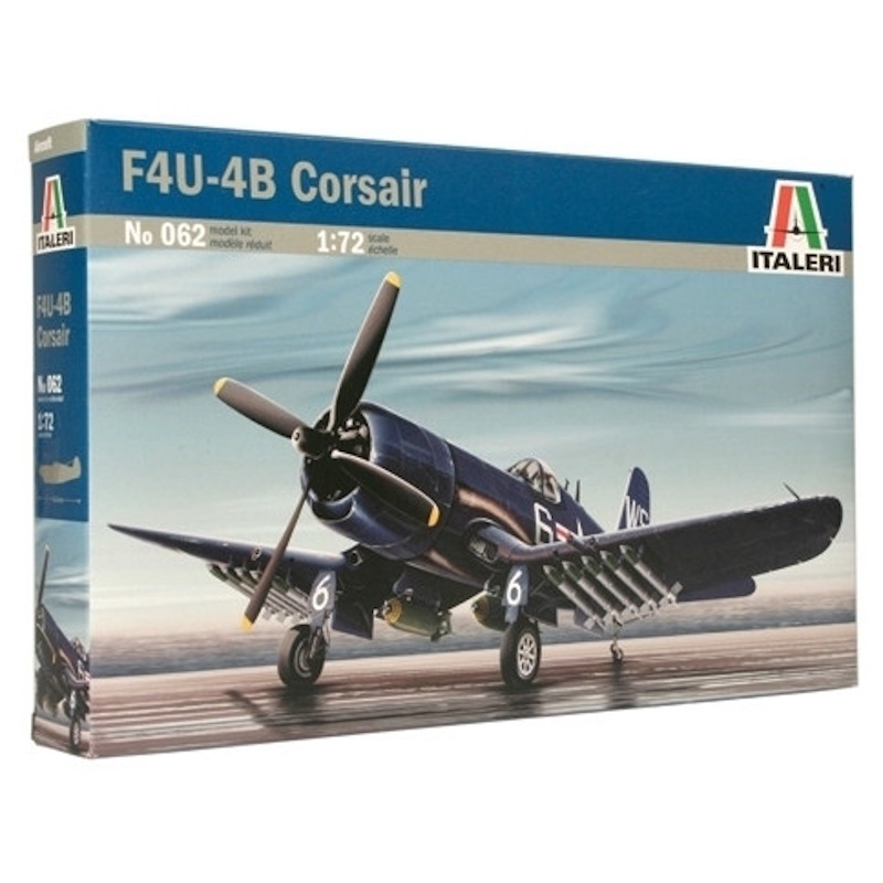 Italeri F4U-4B Corsair (1:72)
